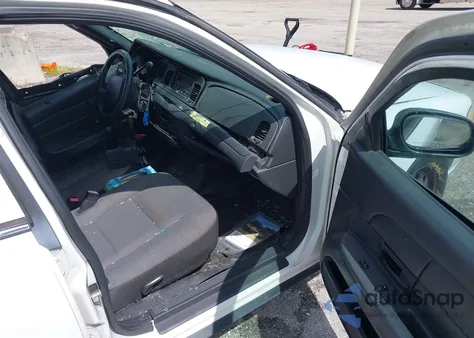 2006 Ford Crown Victoria Police/Police Interceptor из США, поврежденный, VIN 2FAFP71W16X143587